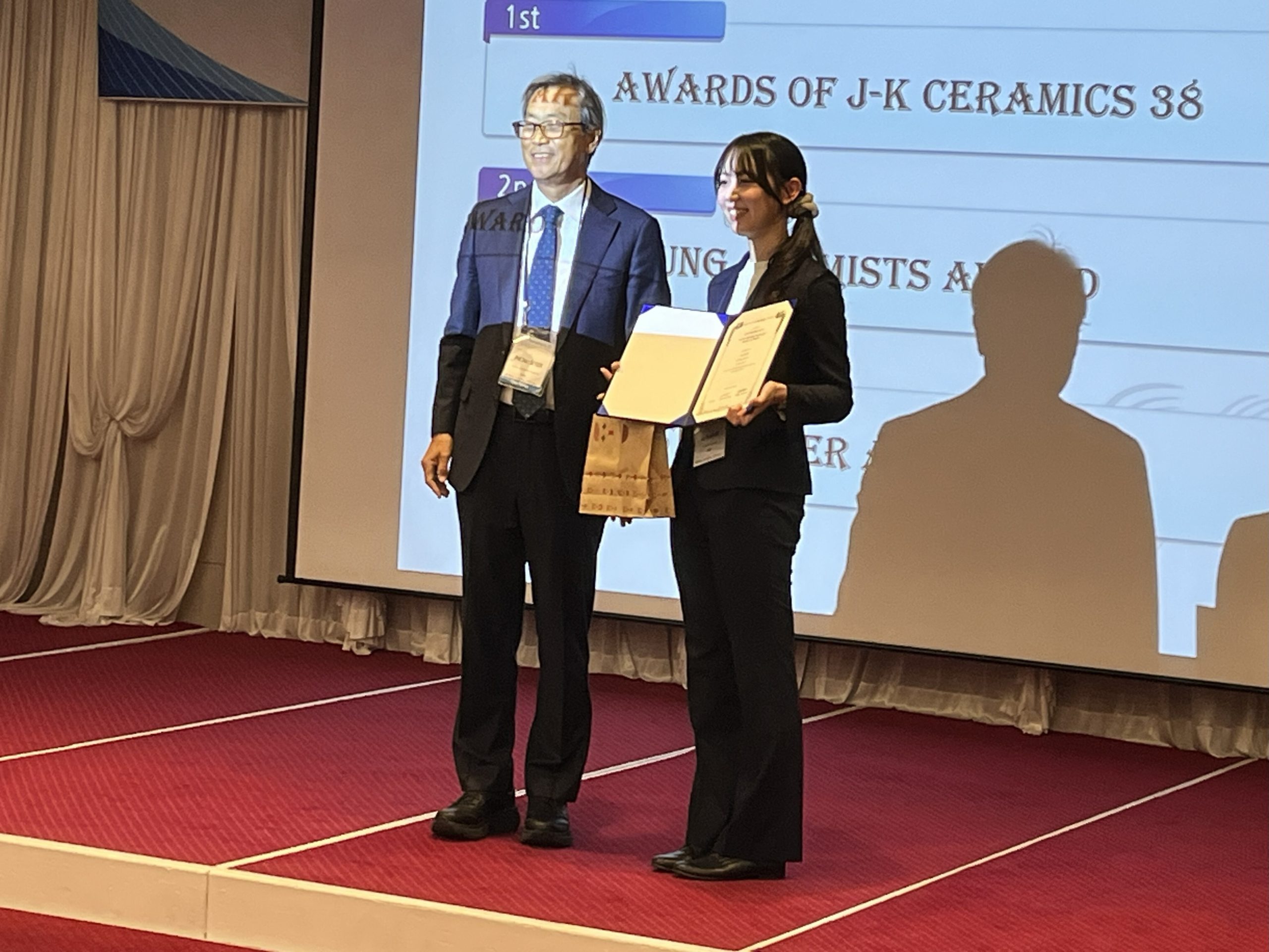 Best Presentation Award: Congratulation to Yumi Morii